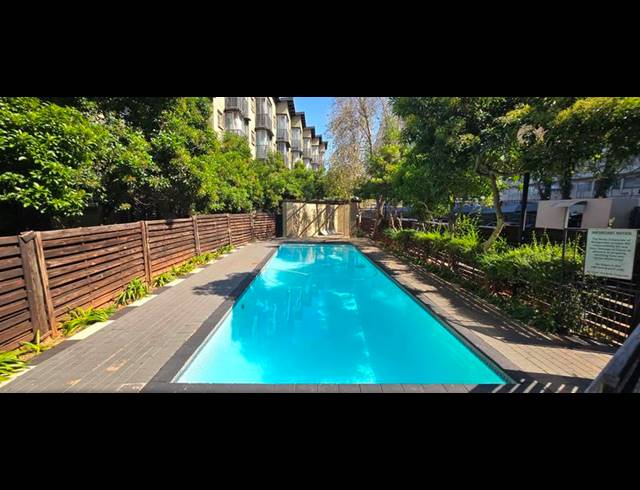1 BEDROOM APARTMENT FOR SALE IN BRAAMFONTEIN WERF